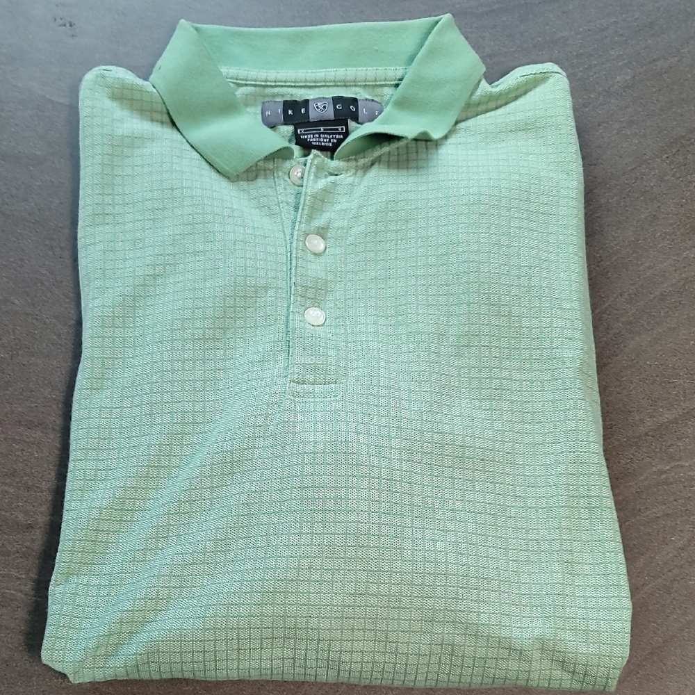 Nike Green Polo Shirt with Textured Fabric